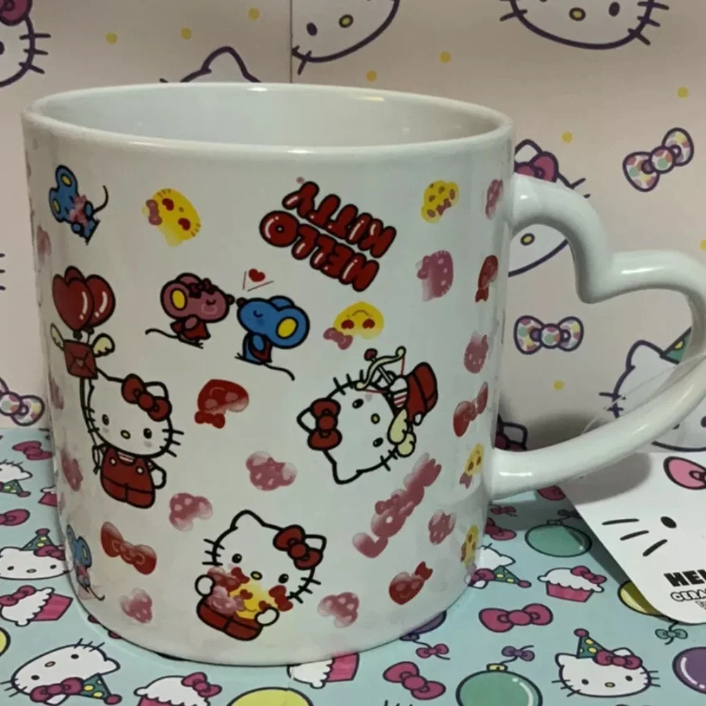 Hello Kitty Ceramic Mug Sanrio Valentines Day holiday gift heart handle mouse - Picture 1 of 3